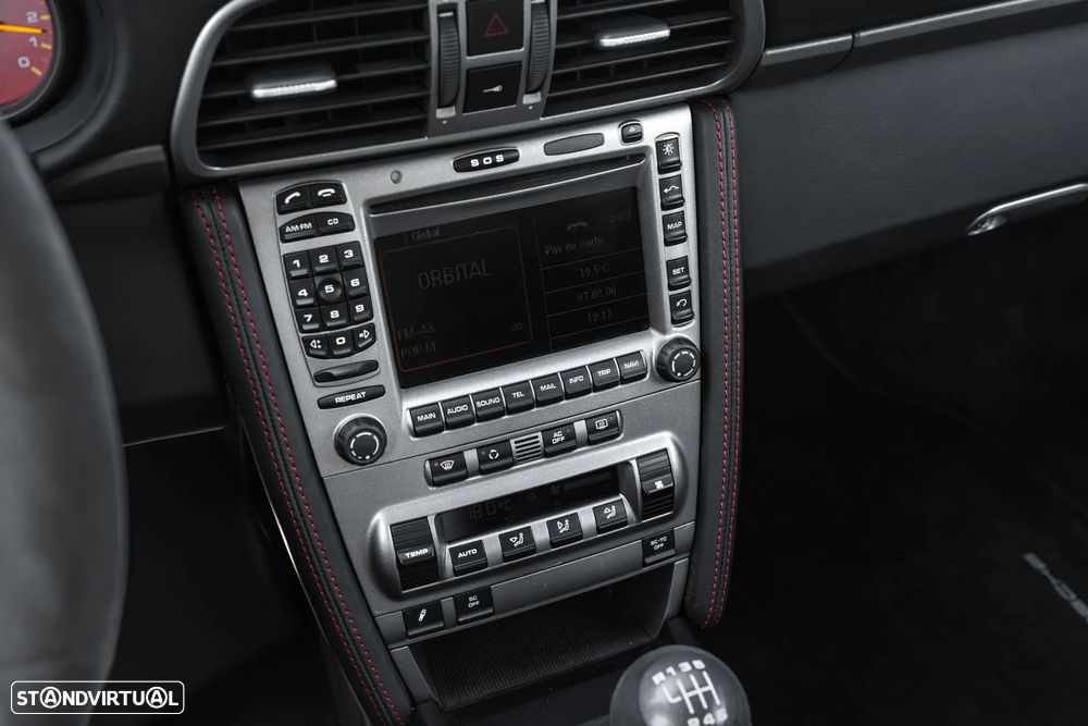 Porsche 911 (997) GT2 - 18