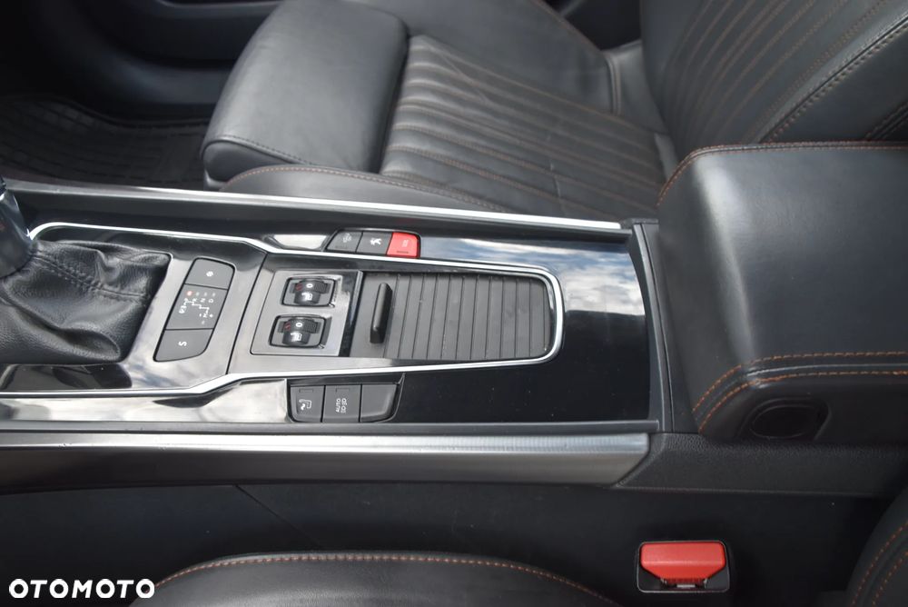 Peugeot 508 2.0 BlueHDi RXH S&S - 37