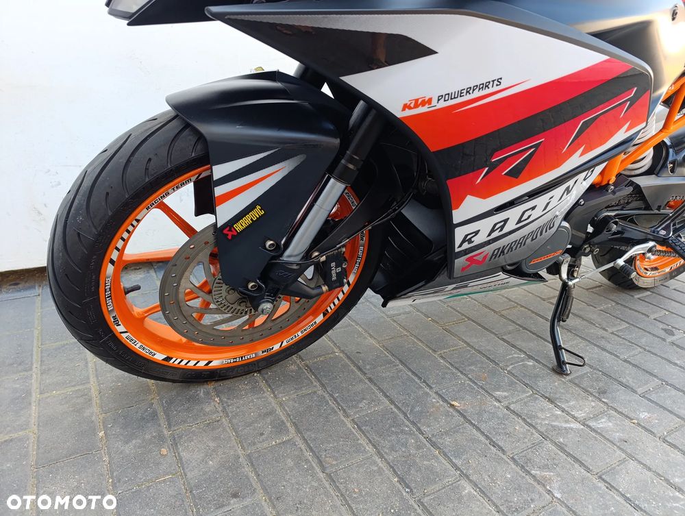 KTM RC 125 - 9
