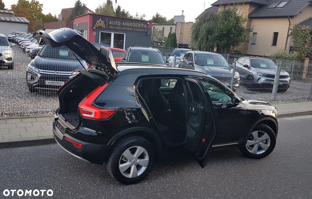 Volvo XC 40 D3 Momentum - 38