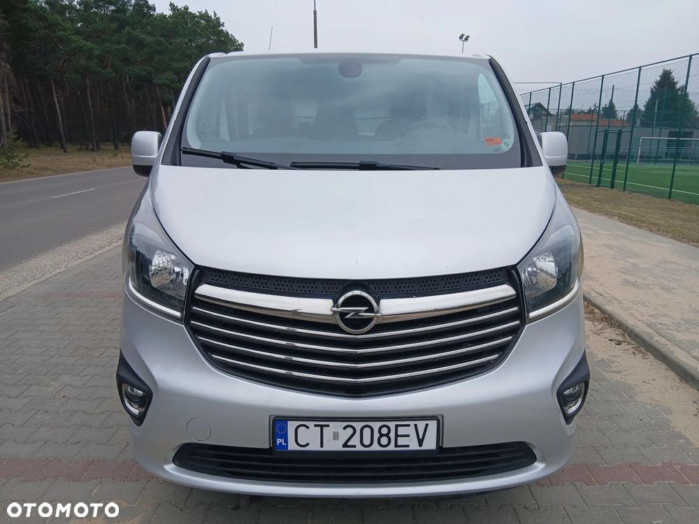 Opel Vivaro - 2
