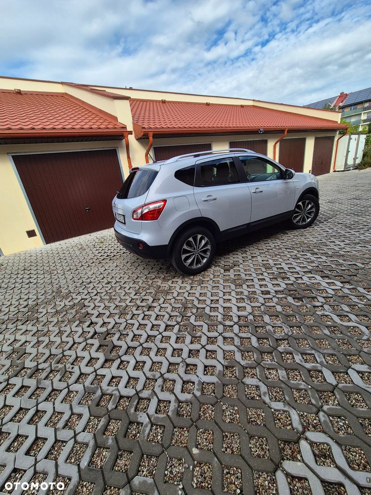 Nissan Qashqai 2.0 dCi Tekna EU5 - 5