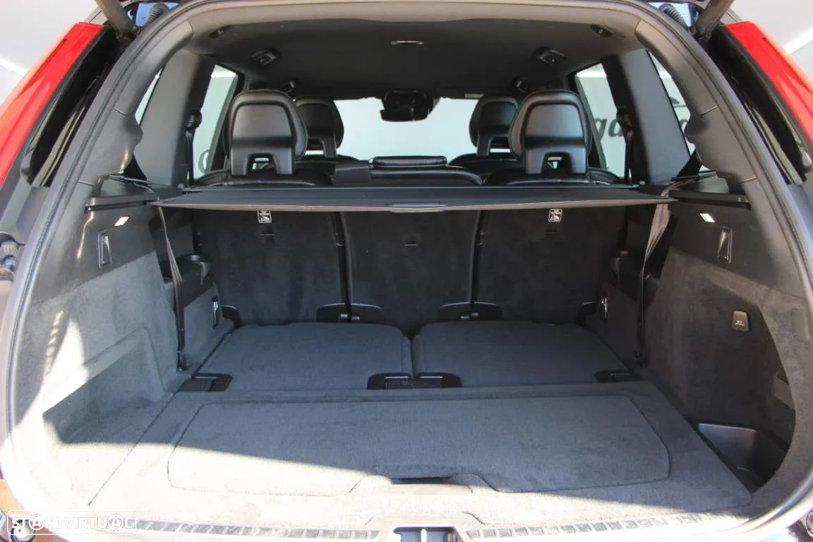 Volvo XC 90 2.0 D4 R-Design - 27