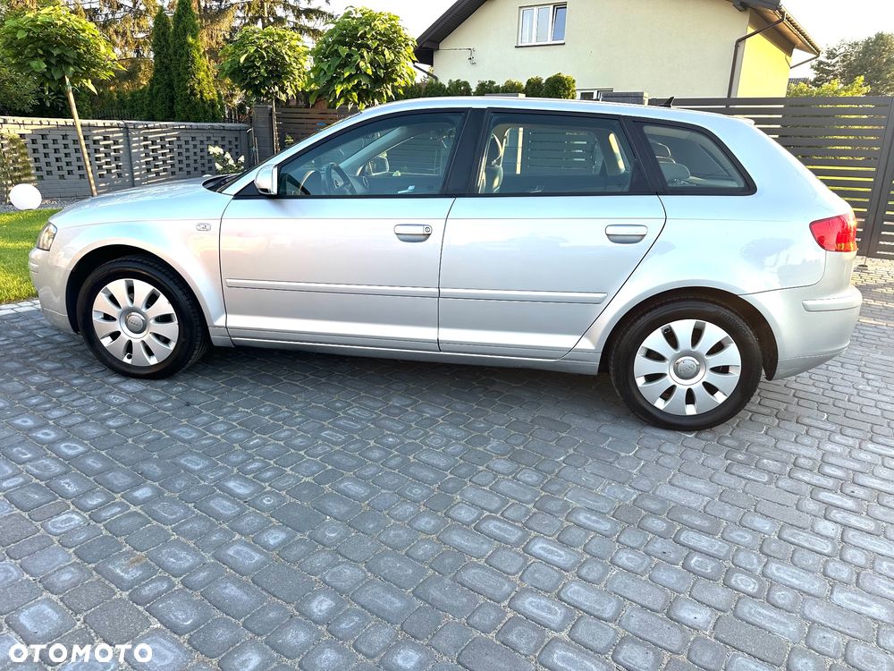 Audi A3 Sportback - 5