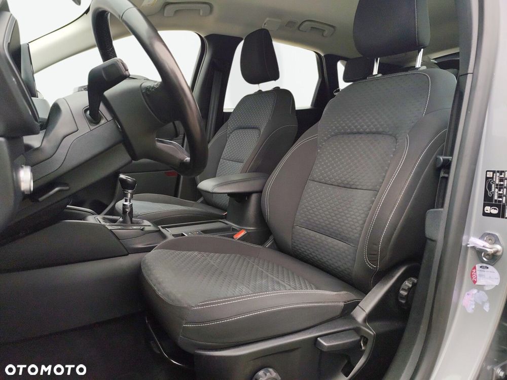 Ford Kuga - 10