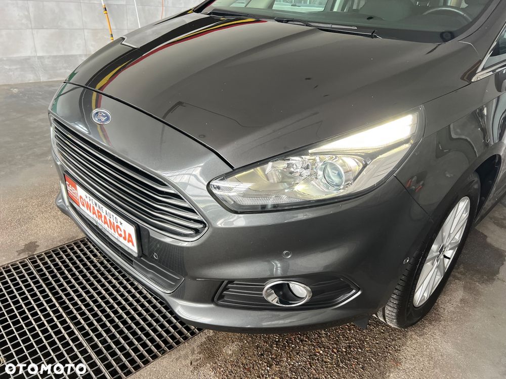 Ford S-Max - 28