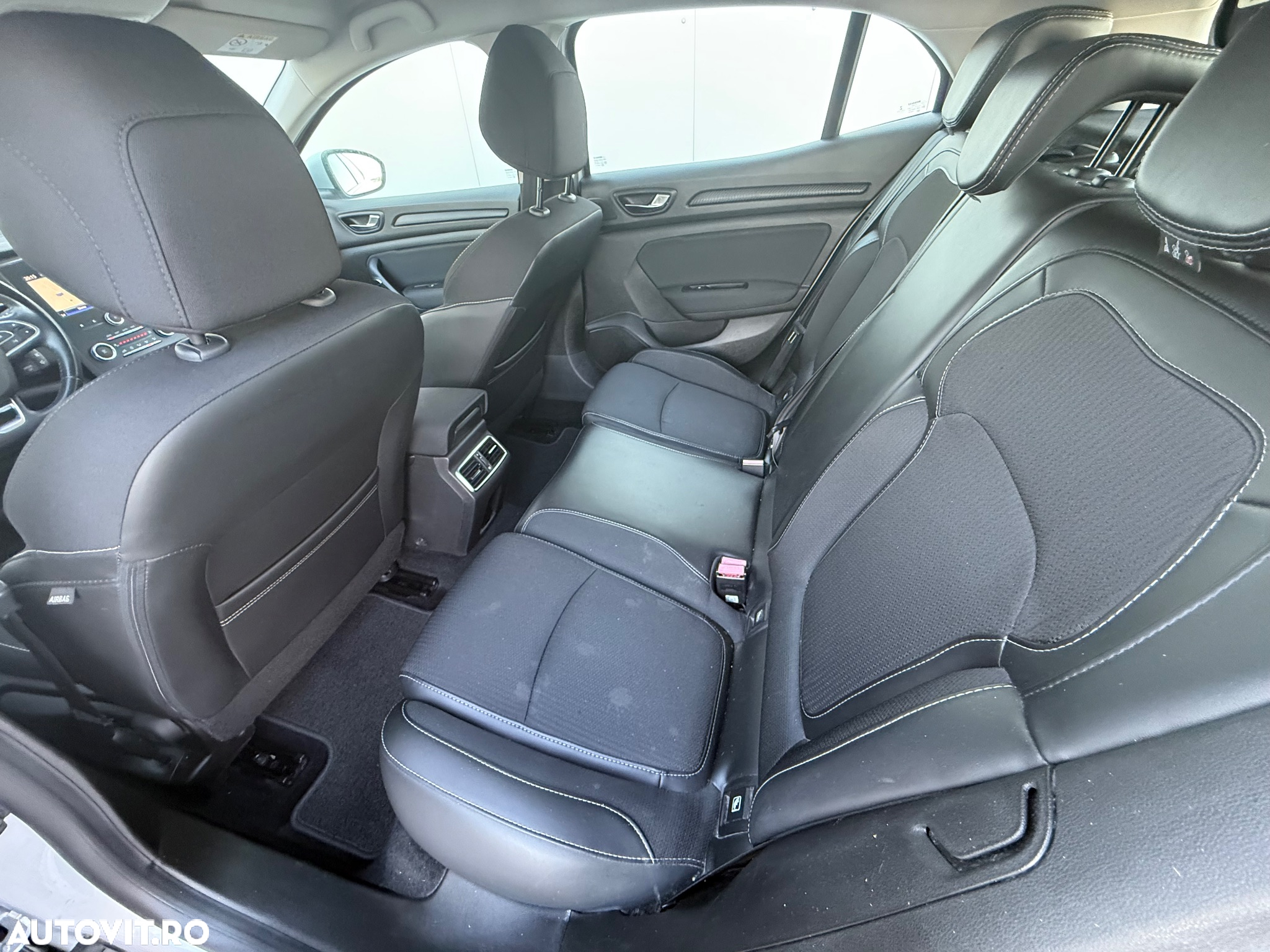 Renault Megane Energy dCi Intens - 7