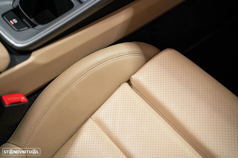 Porsche 911 (992) Carrera 4S Cabriolet PDK - 19