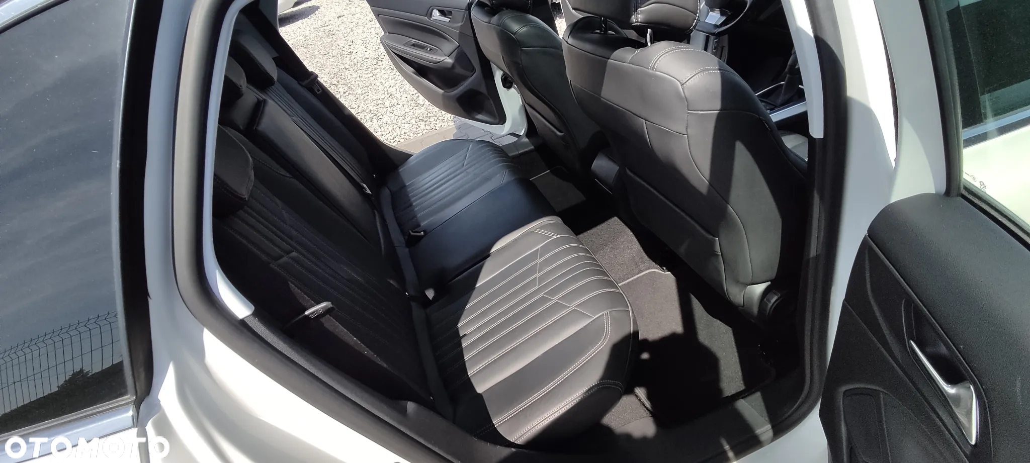 Peugeot 308 BlueHDi FAP 120 EAT6 Stop & Start Allure - 32