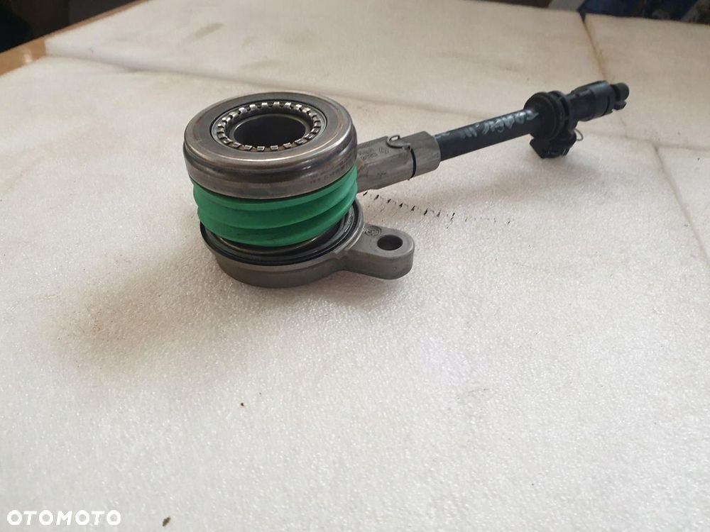 Wysprzęglik TRAFIC III VIVARO 1.6 DCI - 2