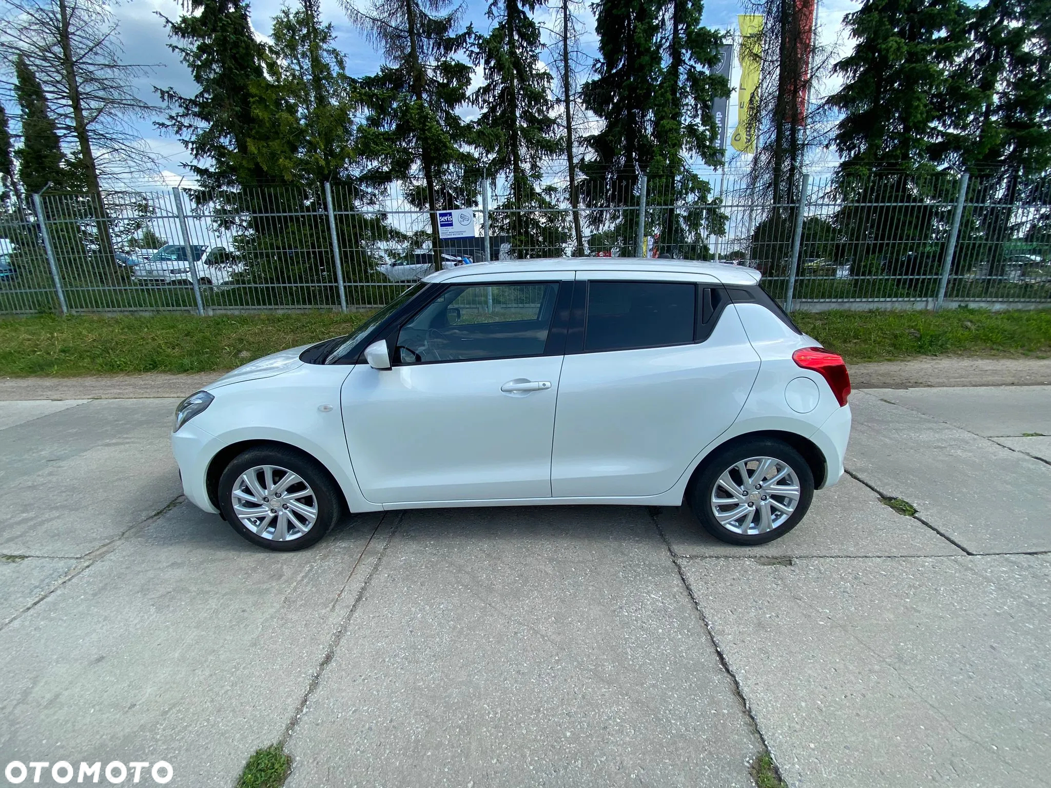 Suzuki Swift - 2