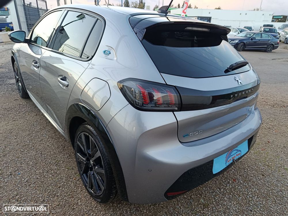 Peugeot e-208 50 kWh GT - 20