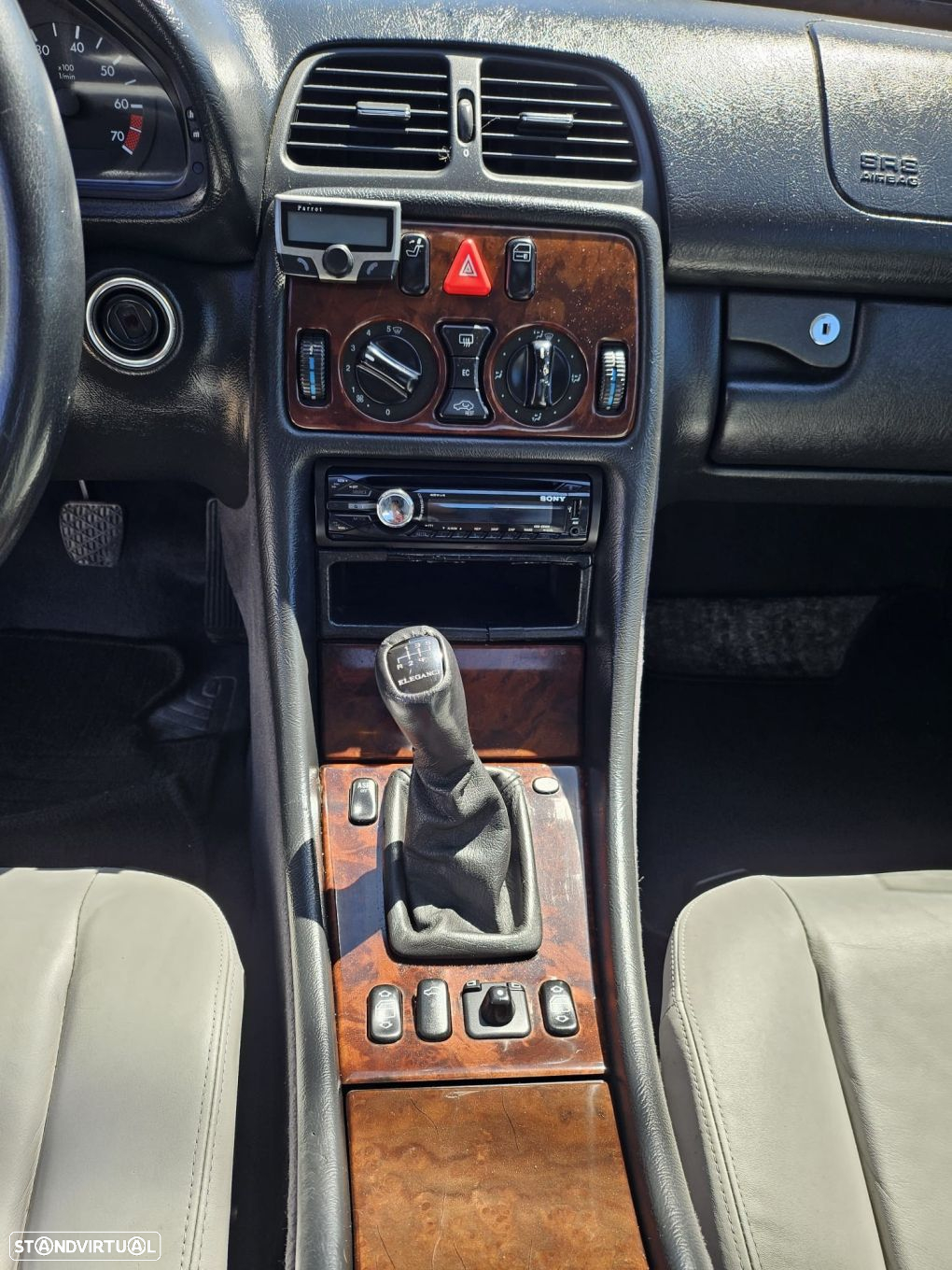 Mercedes-Benz CLK 200 Elegance - 9
