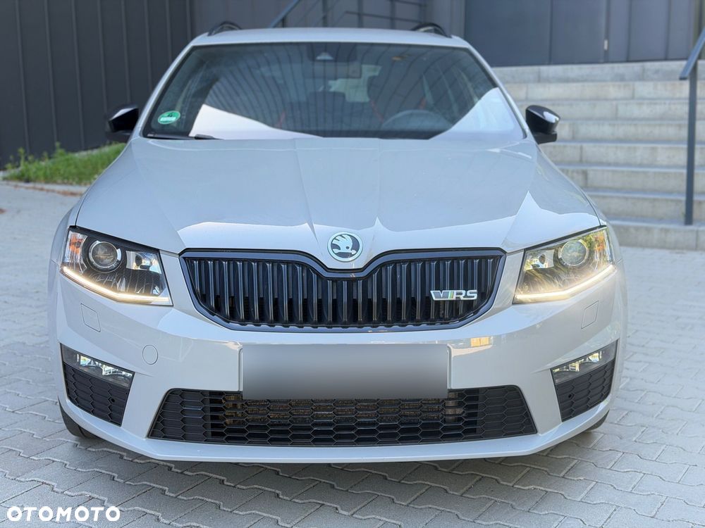 Skoda Octavia 2.0 TDI RS Challenge DSG - 1