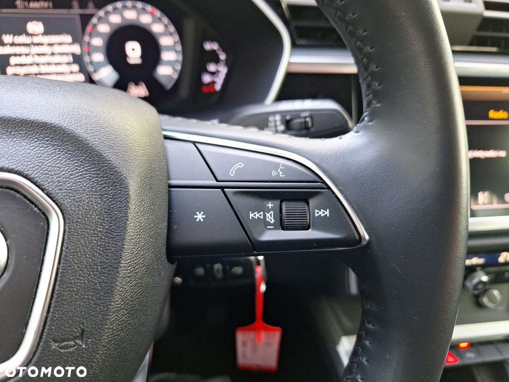 Audi Q3 - 18
