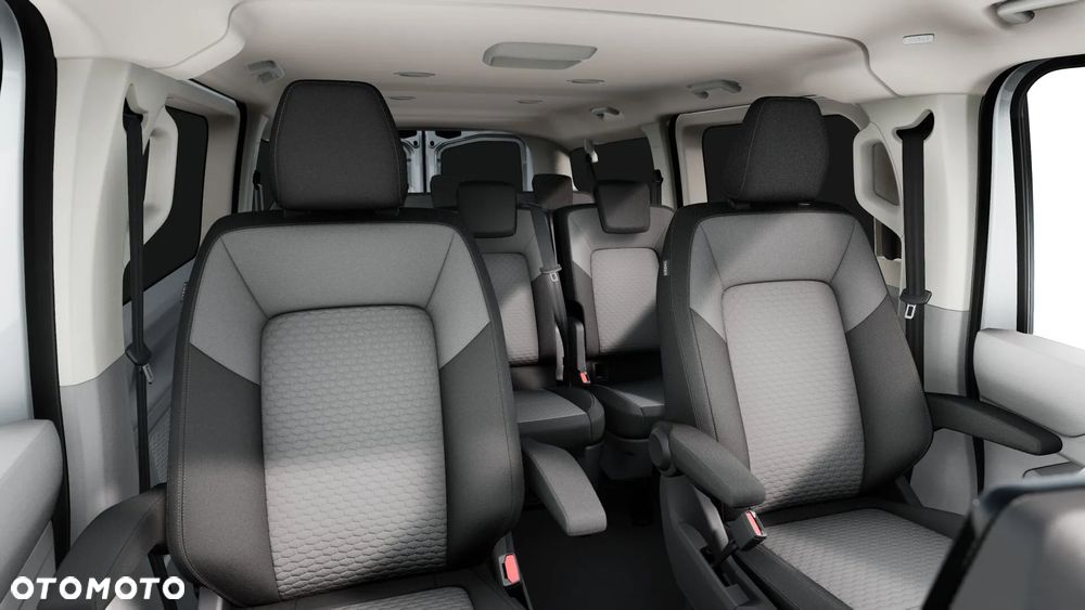 Volkswagen Caravelle - 9