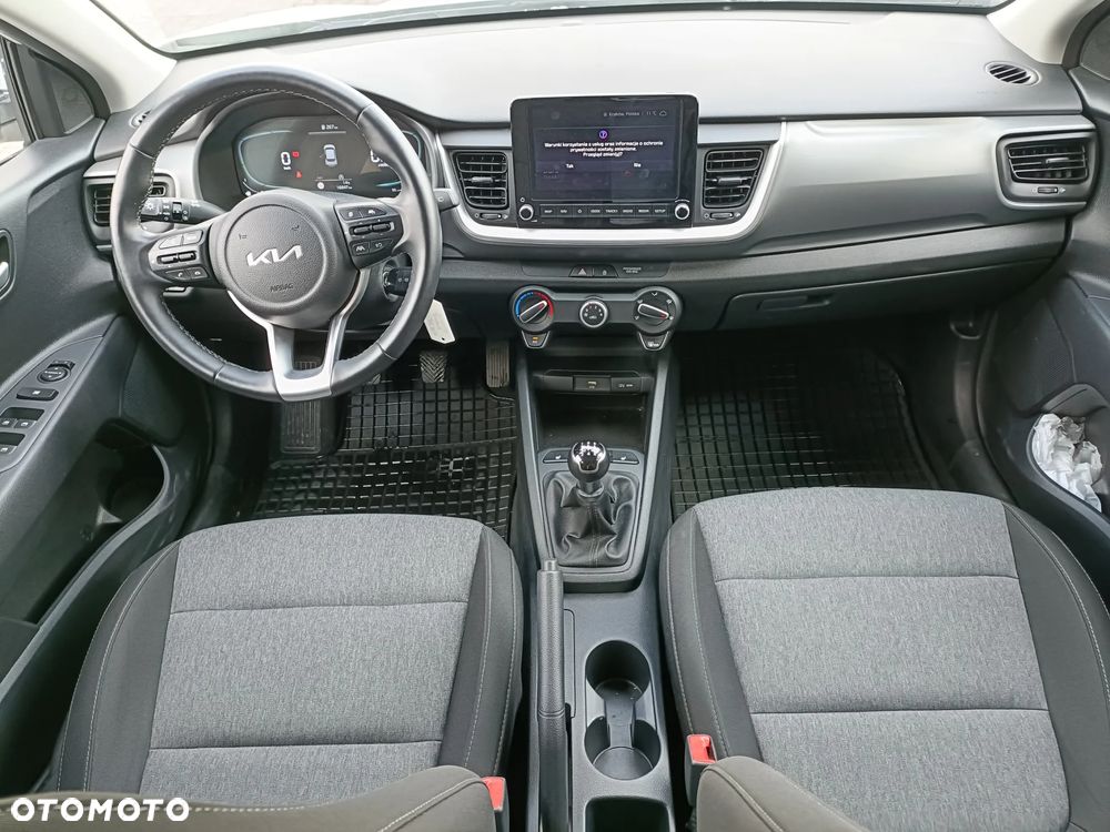 Kia Stonic 1.2 M - 11