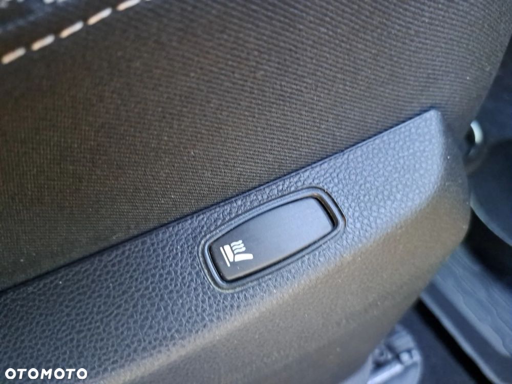 Dacia Duster SCe 115 4x4 Prestige - 14