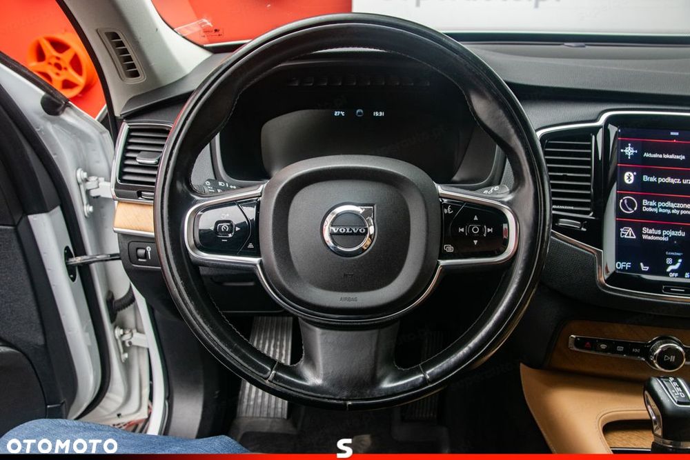 Volvo XC 90 - 16