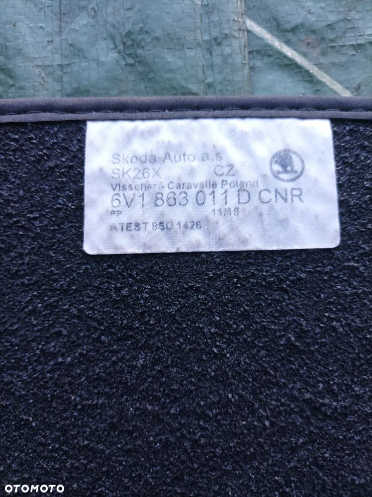 Skoda Fabia III HB dywaniki komplet oryginał producenta - 5