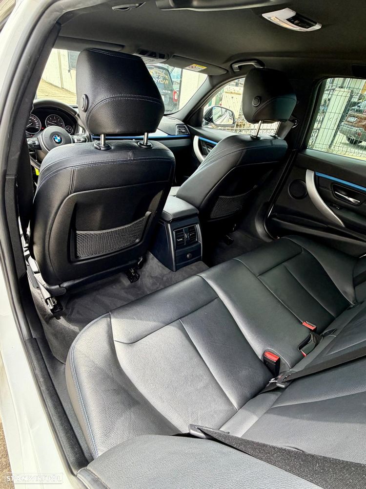 BMW 320 d Pack M - 19