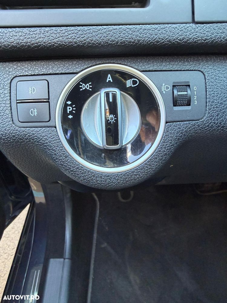 Mercedes-Benz C 250 CGI BlueEFFICIENCY Aut. - 10