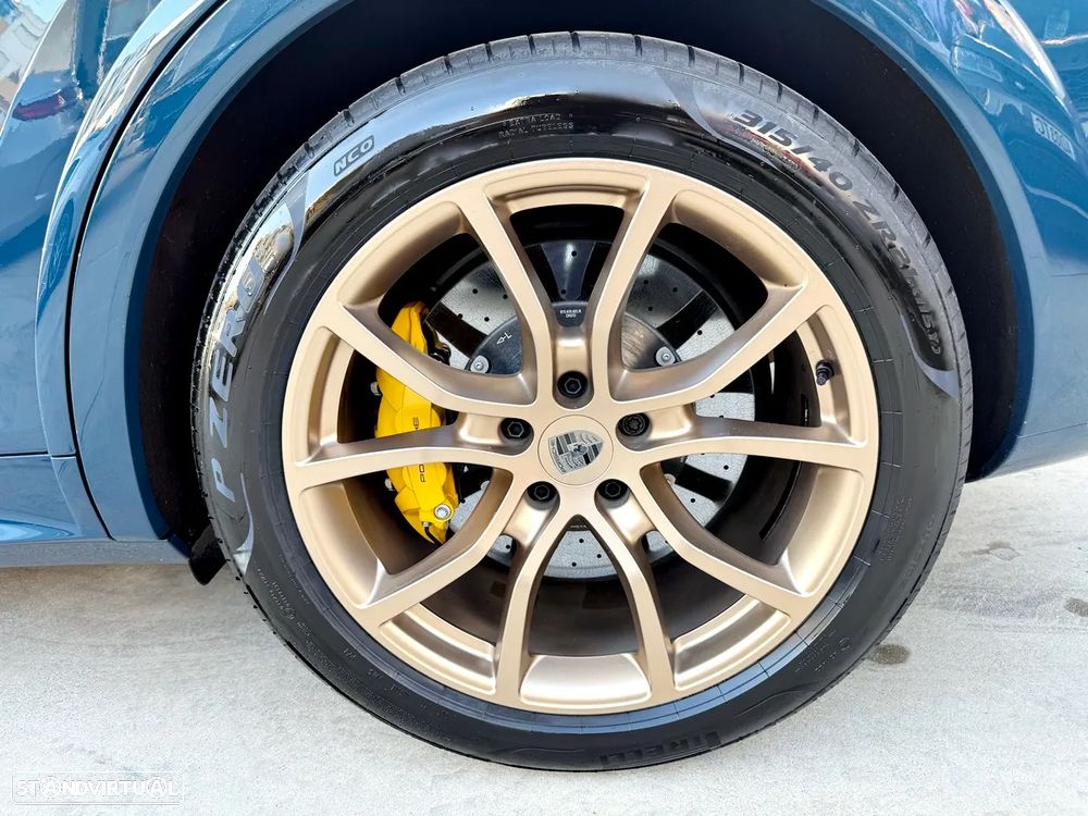 Porsche Cayenne Turbo E-Hybrid - 56