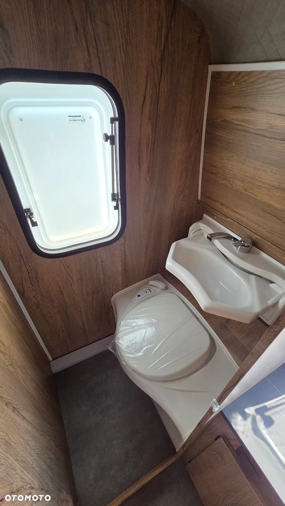 Niewiadów N126ET Lekka! DMC 750kg Z wc! Dostępna od ręki w Kempingi Olsztyn! TANIO! - 9