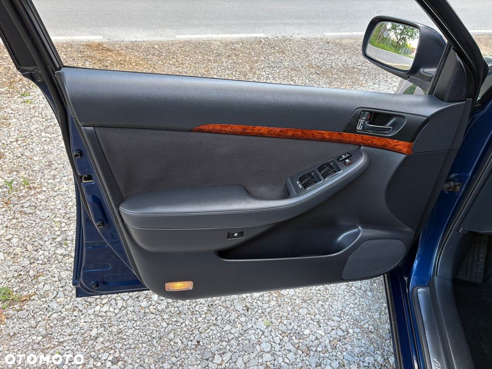Toyota Avensis 2.0 VVT-i Edition - 20