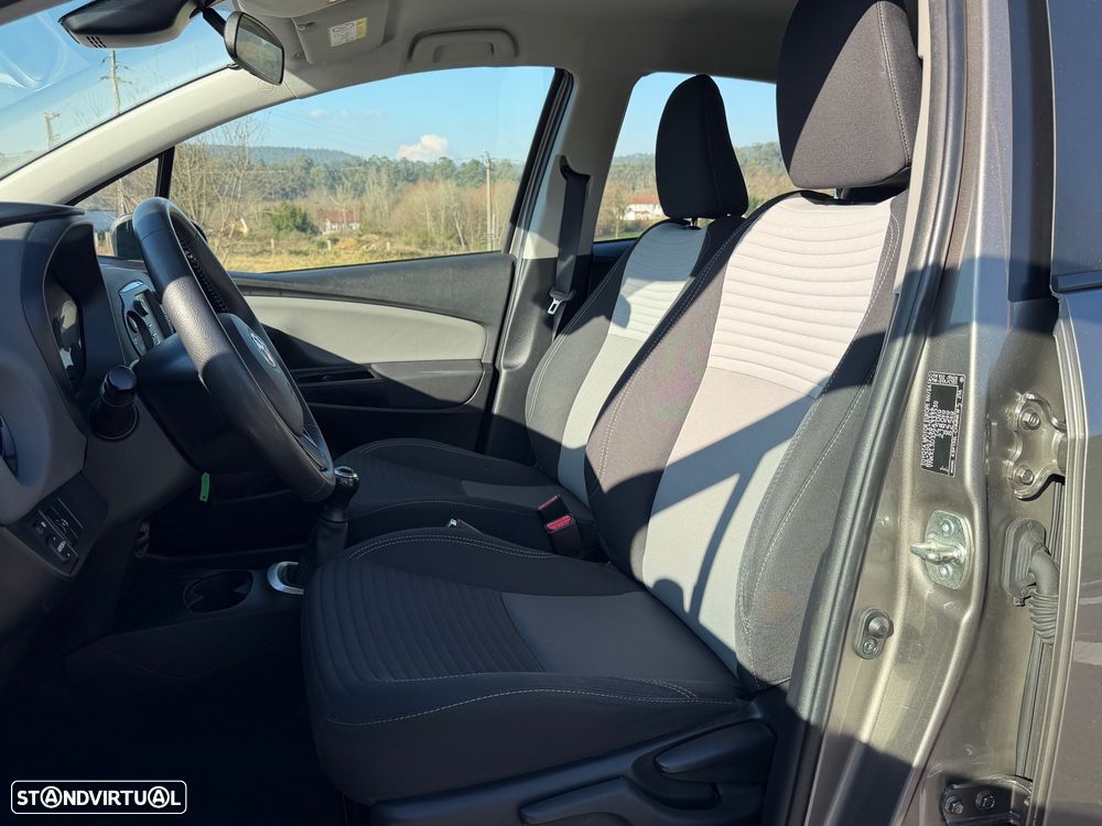 Toyota Yaris 1.0 VVT-i Comfort Plus - 4