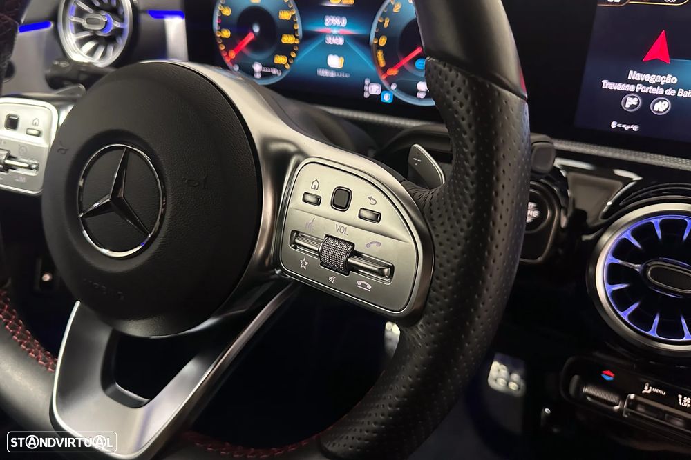 Mercedes-Benz A 250 Limousine e 8G-DCT AMG Line - 39