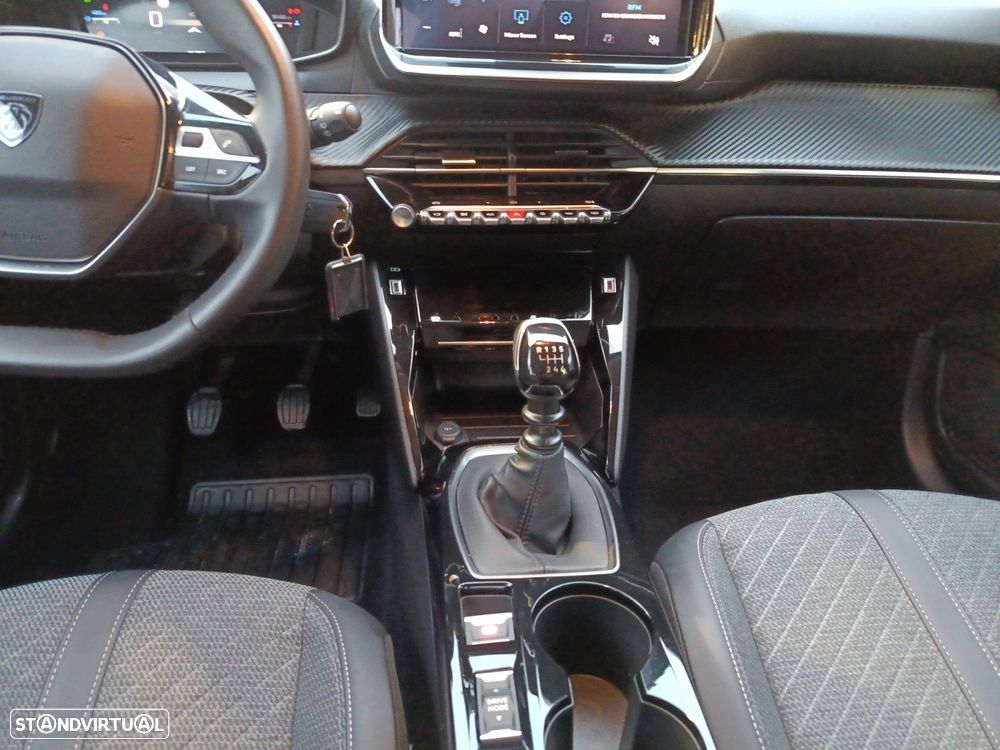 Peugeot 208 1.2 PureTech Allure - 11