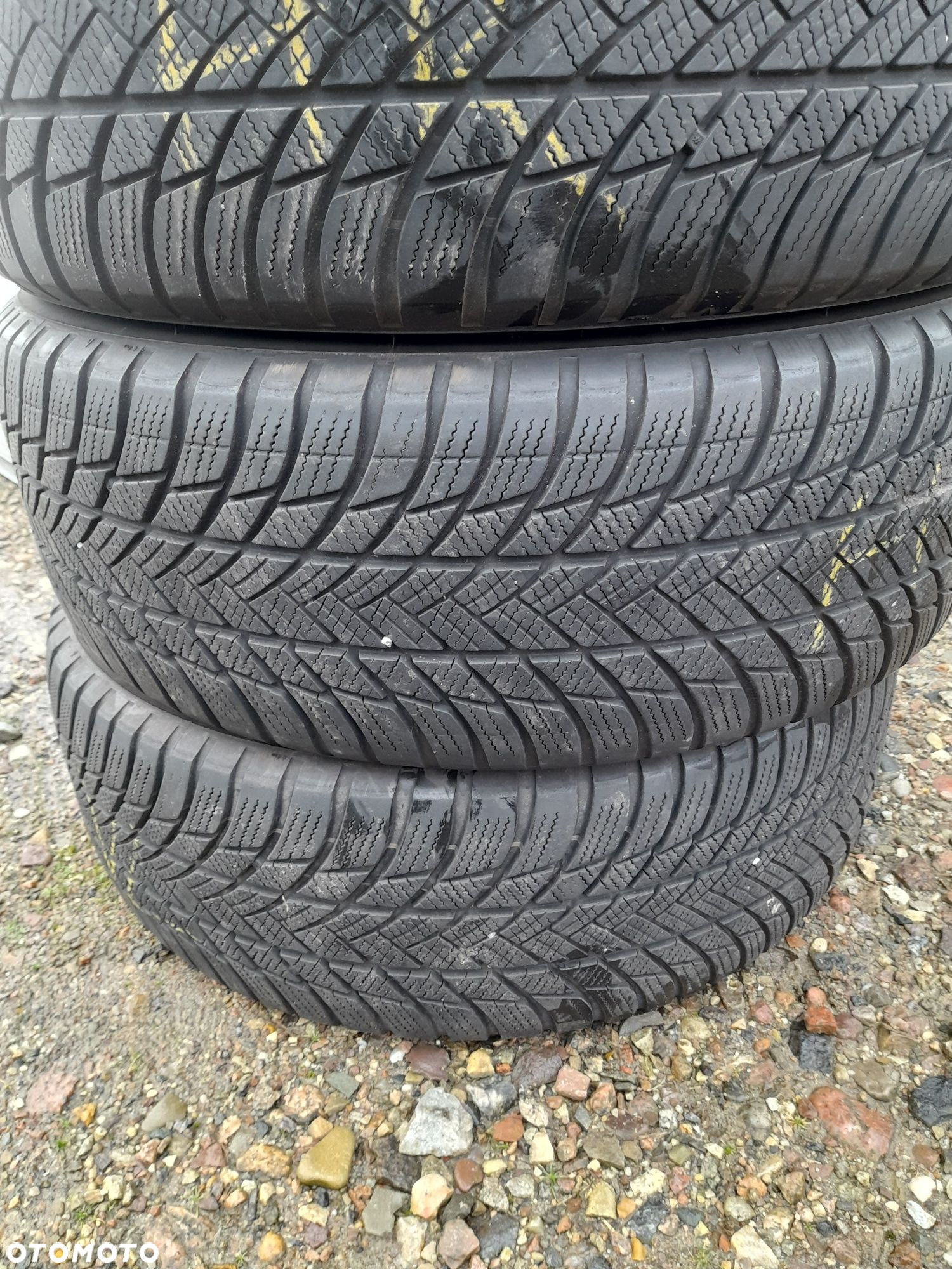 Opony zimowe Bridgestone Blizzak LM 001  225 60 r17 - 3