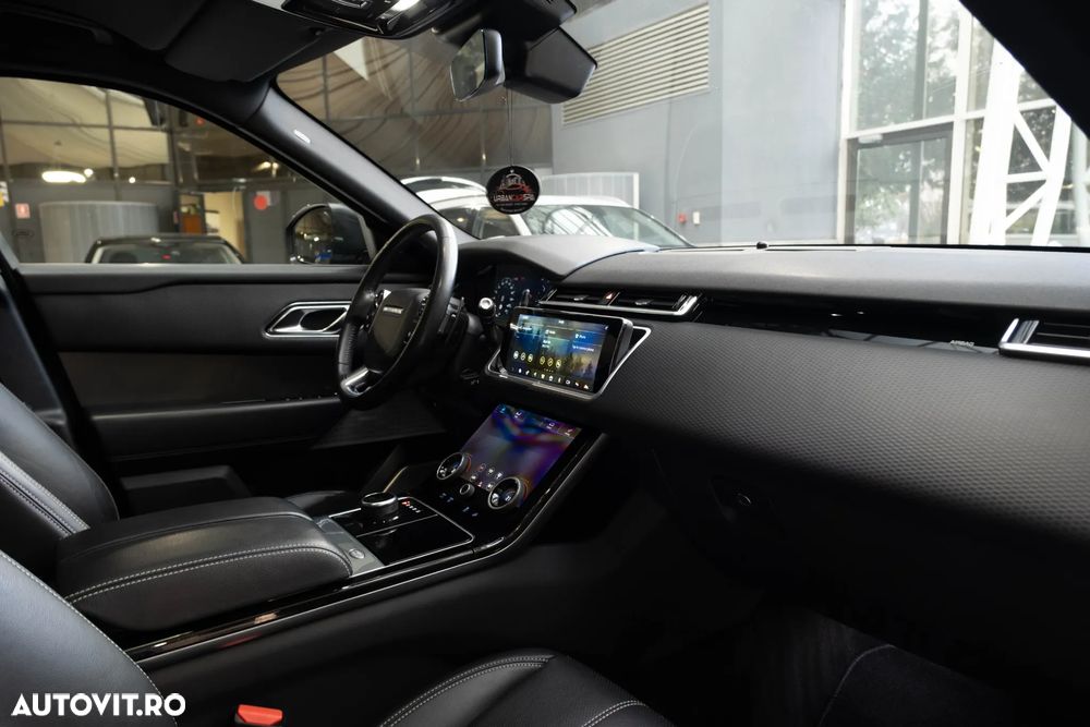 Land Rover Range Rover Velar 2.0 - 31