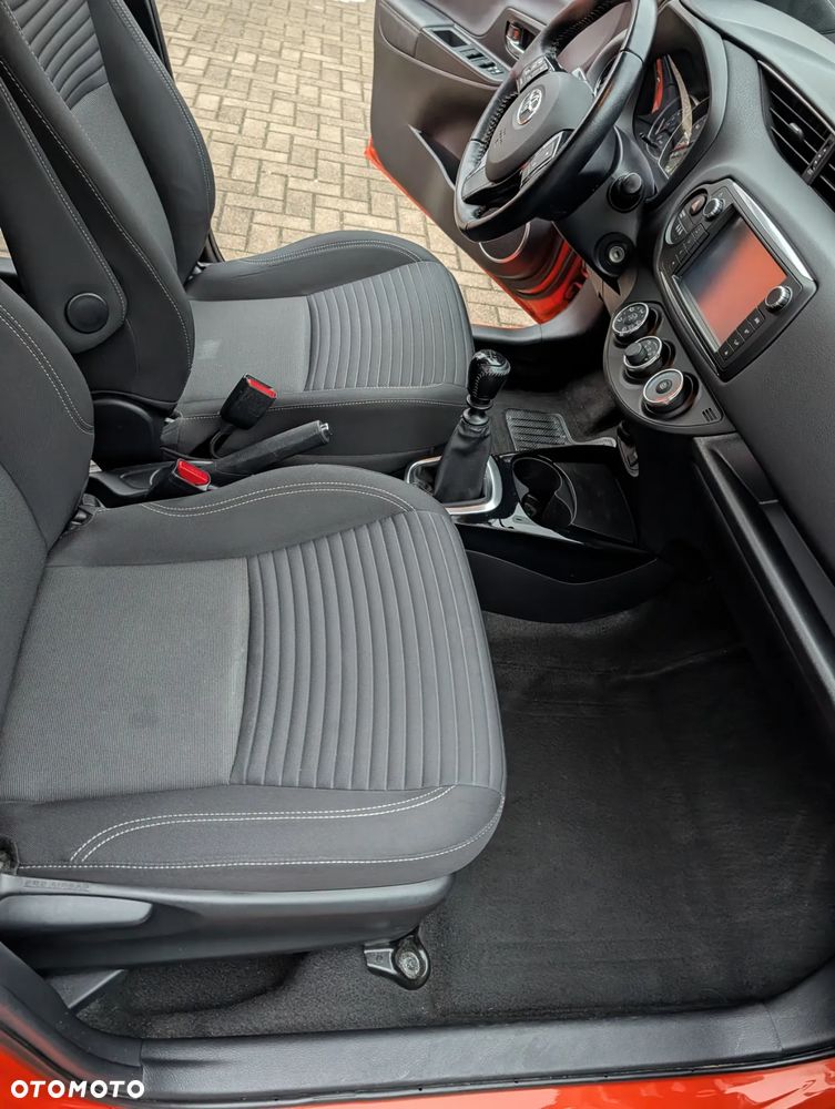 Toyota Yaris 1.33 Selection Vibe - 16