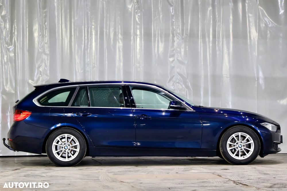 BMW Seria 3 320d Efficient Dynamics Edition - 37