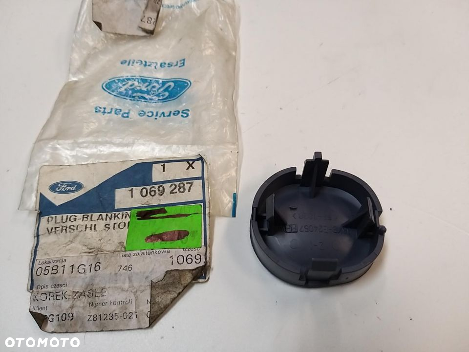 zaslepka włącznika  Sterowania szyb Ford 1069287 - 2