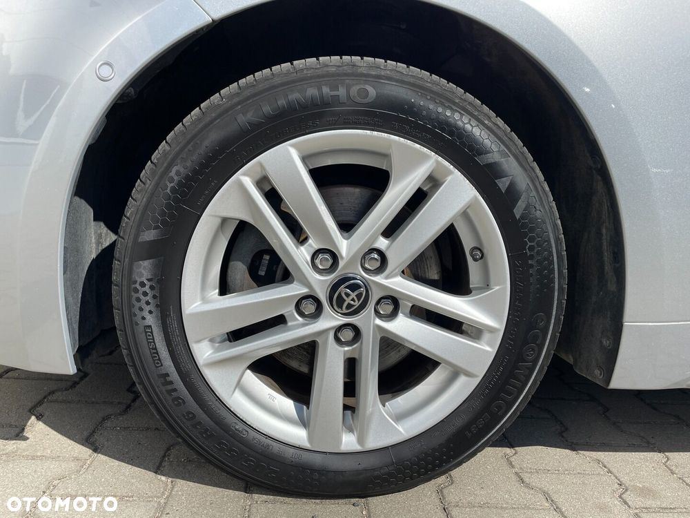 Toyota Corolla 2.0 Hybrid Comfort - 17