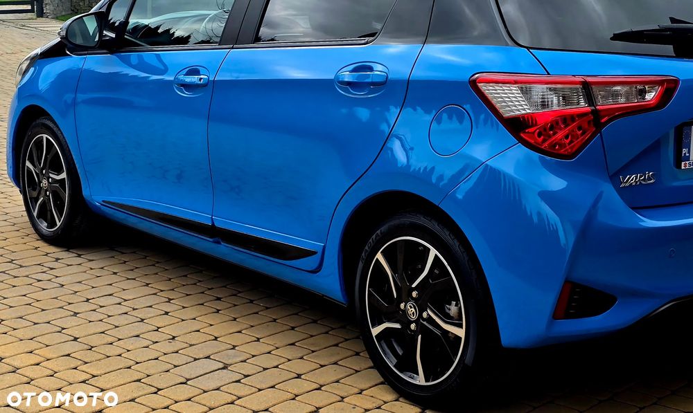 Toyota Yaris - 17
