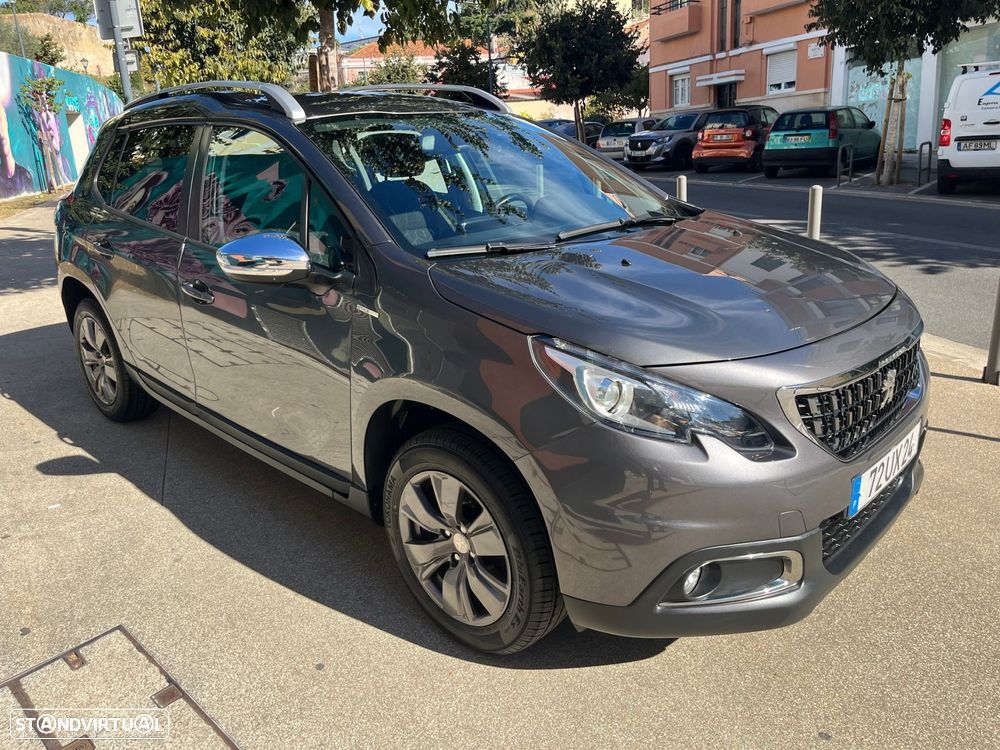 Peugeot 2008 1.2 PureTech Style - 7