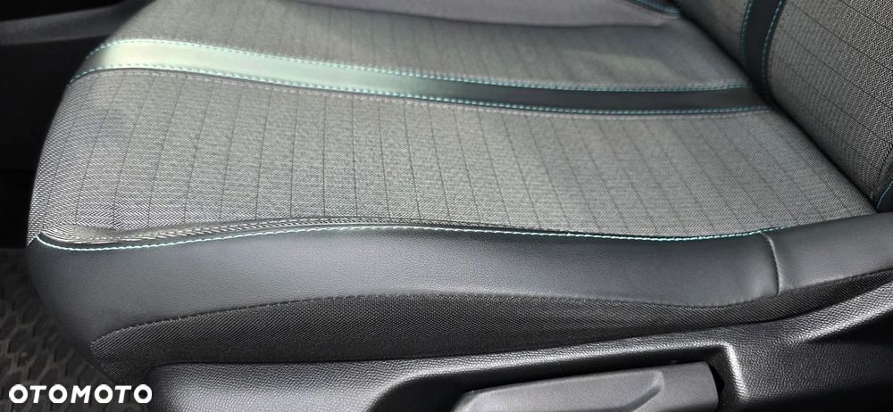 Peugeot 2008 1.5 BlueHDi Allure S&S EAT8 - 8