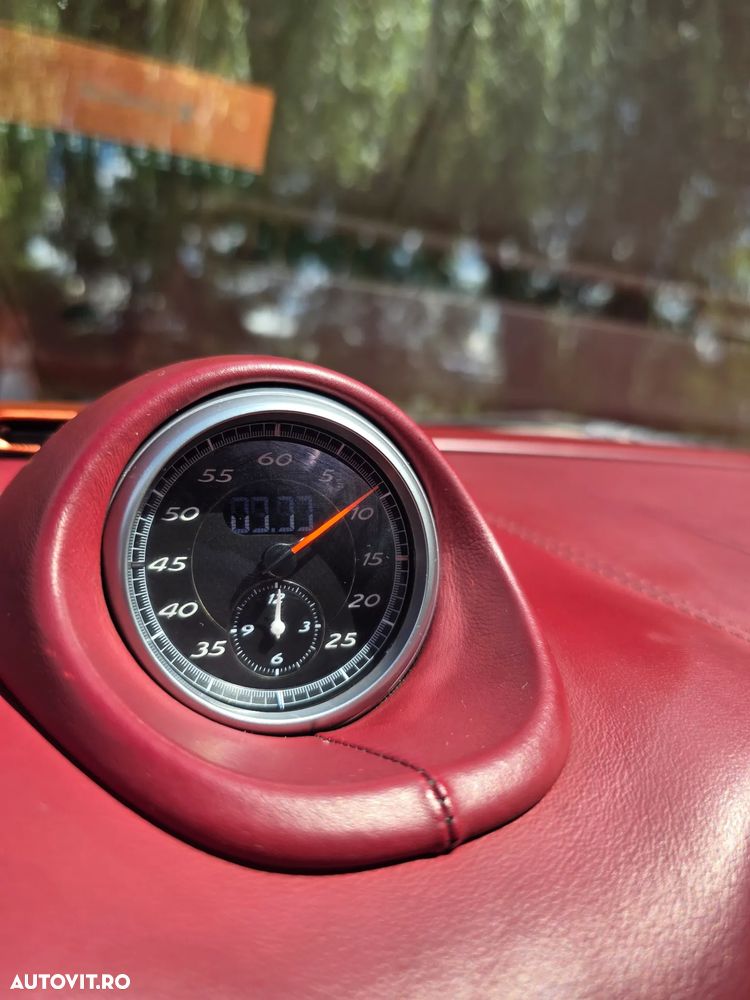 Porsche Cayman - 10