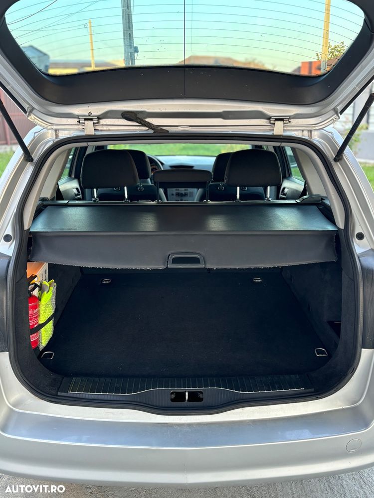 Opel Astra 1.7 CDTI Essentia - 19