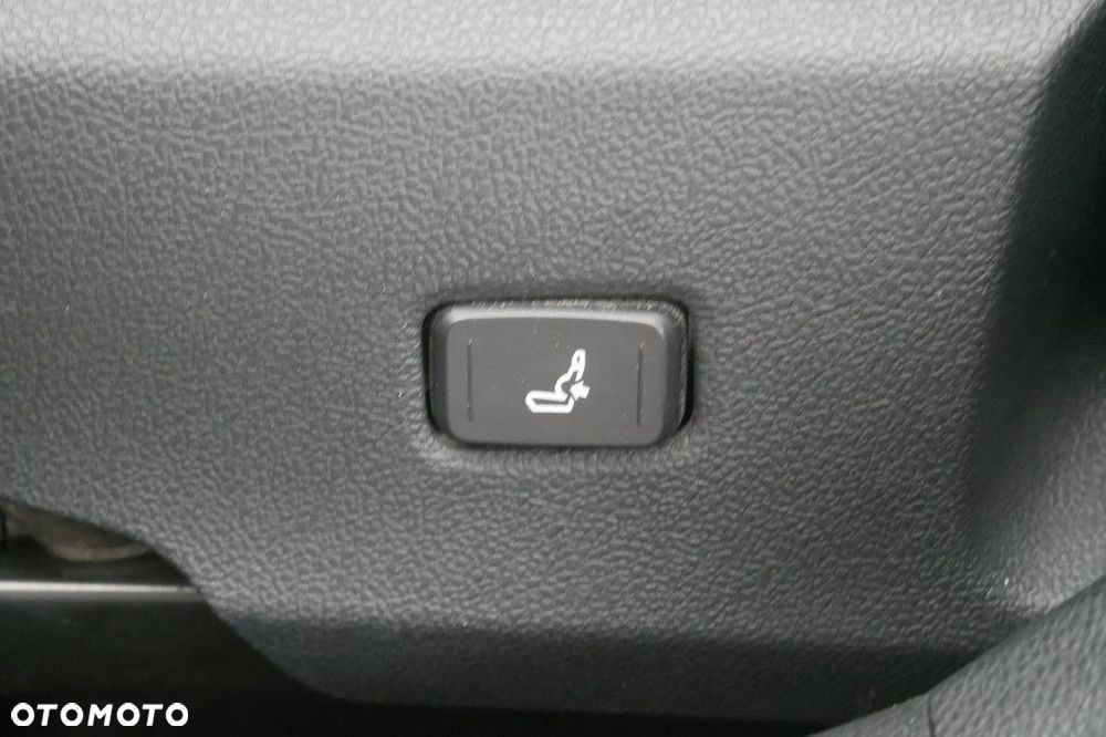 Toyota Corolla 1.2 T Comfort - 28