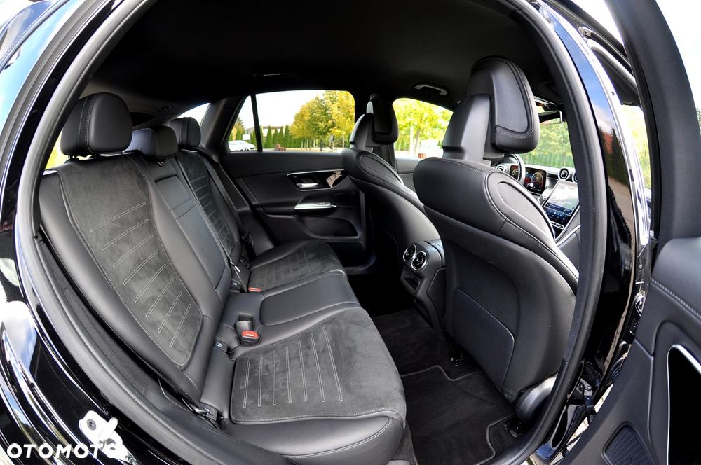 Mercedes-Benz GLC 220 d 4Matic 9G-TRONIC Edition AMG Line - 16