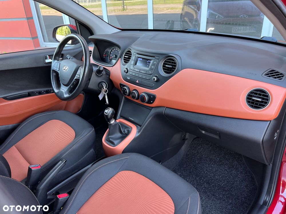 Hyundai i10 1.2 Intro Edition - 30