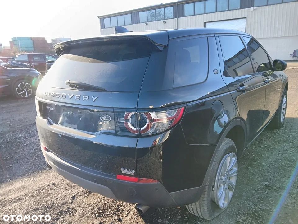 Land Rover Discovery - 25