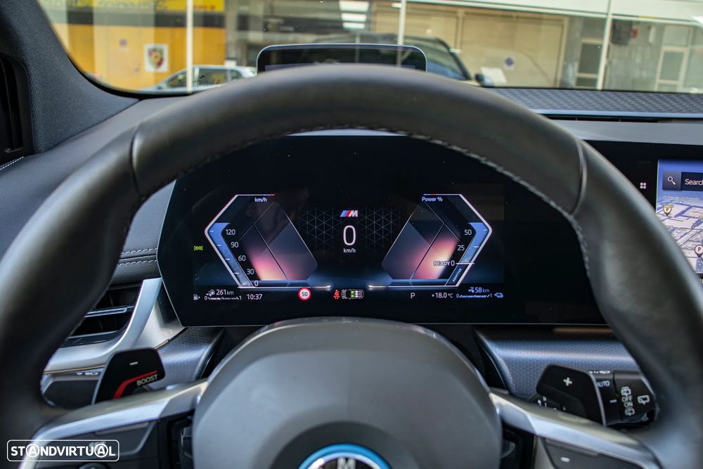 BMW 230xe Active Tourer Pack M - 17