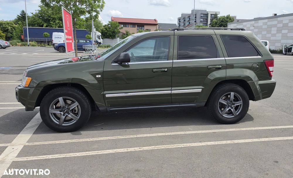 Jeep Grand Cherokee - 1