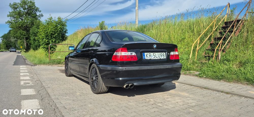 BMW Seria 3 330i - 7